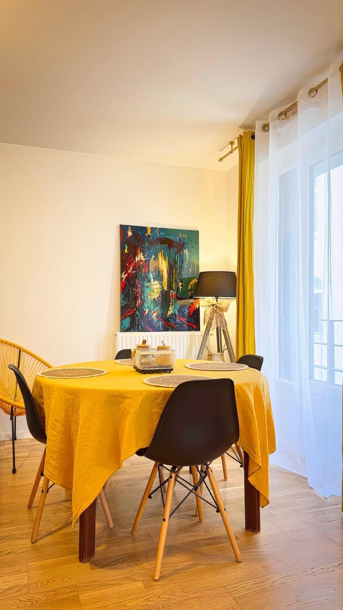 L'atelier Des Arts * La Rochelle (Charente-Maritime)